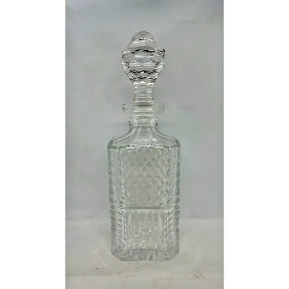 Vintage Lead Crystal Square Decanter with Diamond Cut Design Faceted Stopper - Picture 2 of 10
